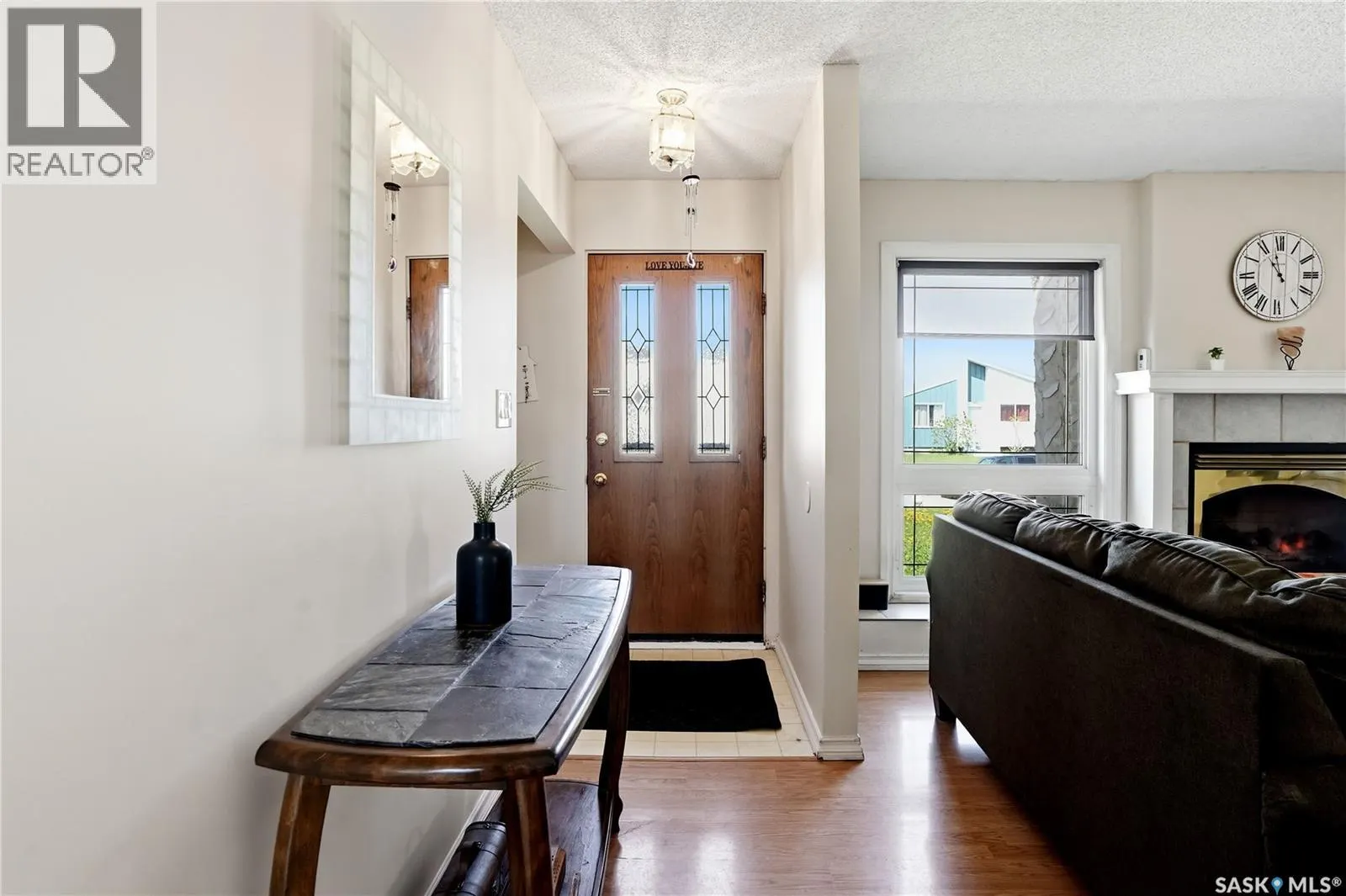 1009 Corman CRESCENT