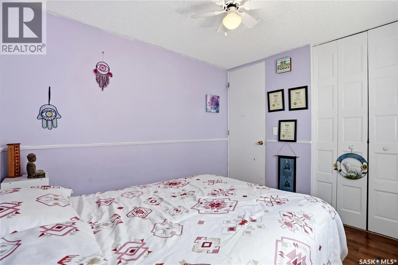 1009 Corman CRESCENT