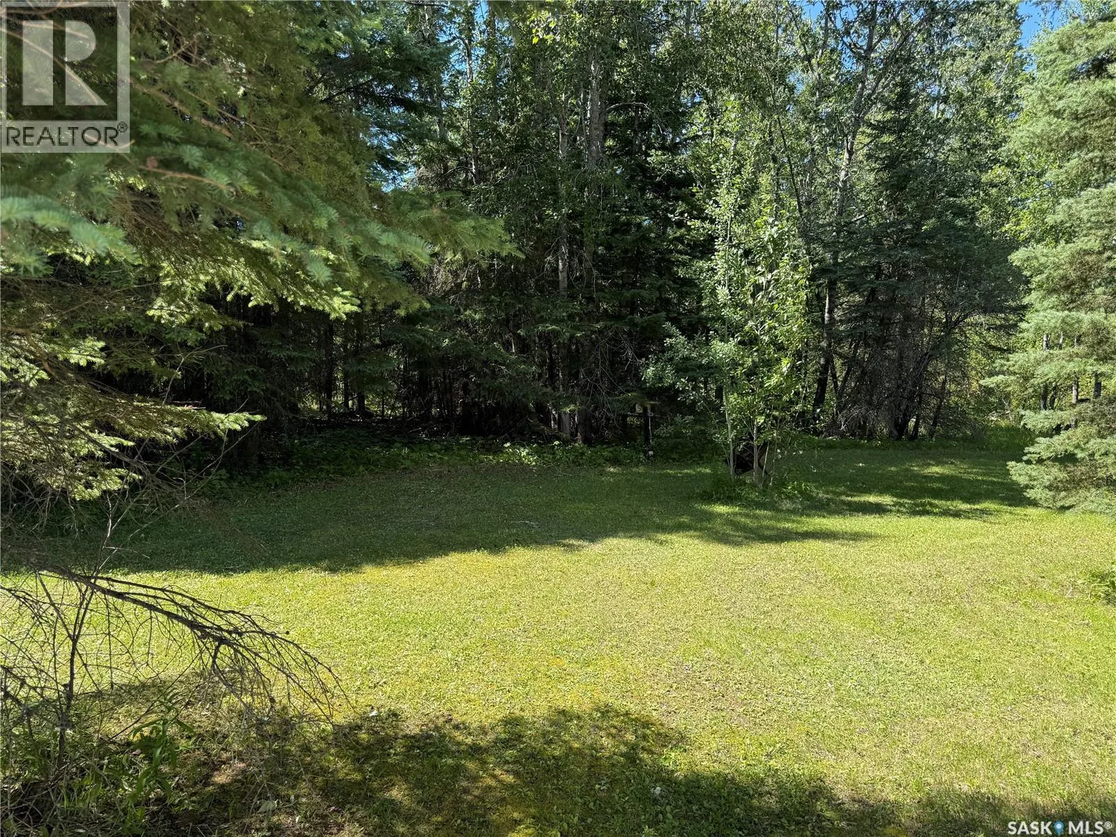 Rest A While Acreage