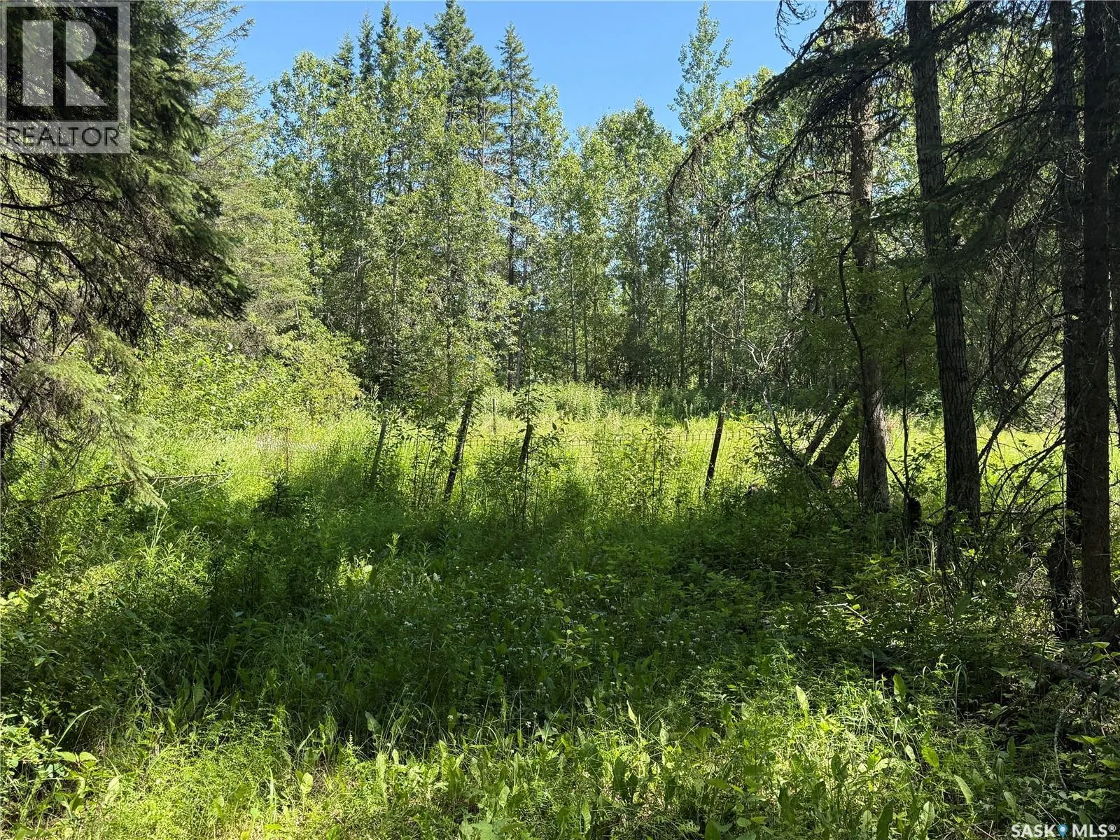 Rest A While Acreage