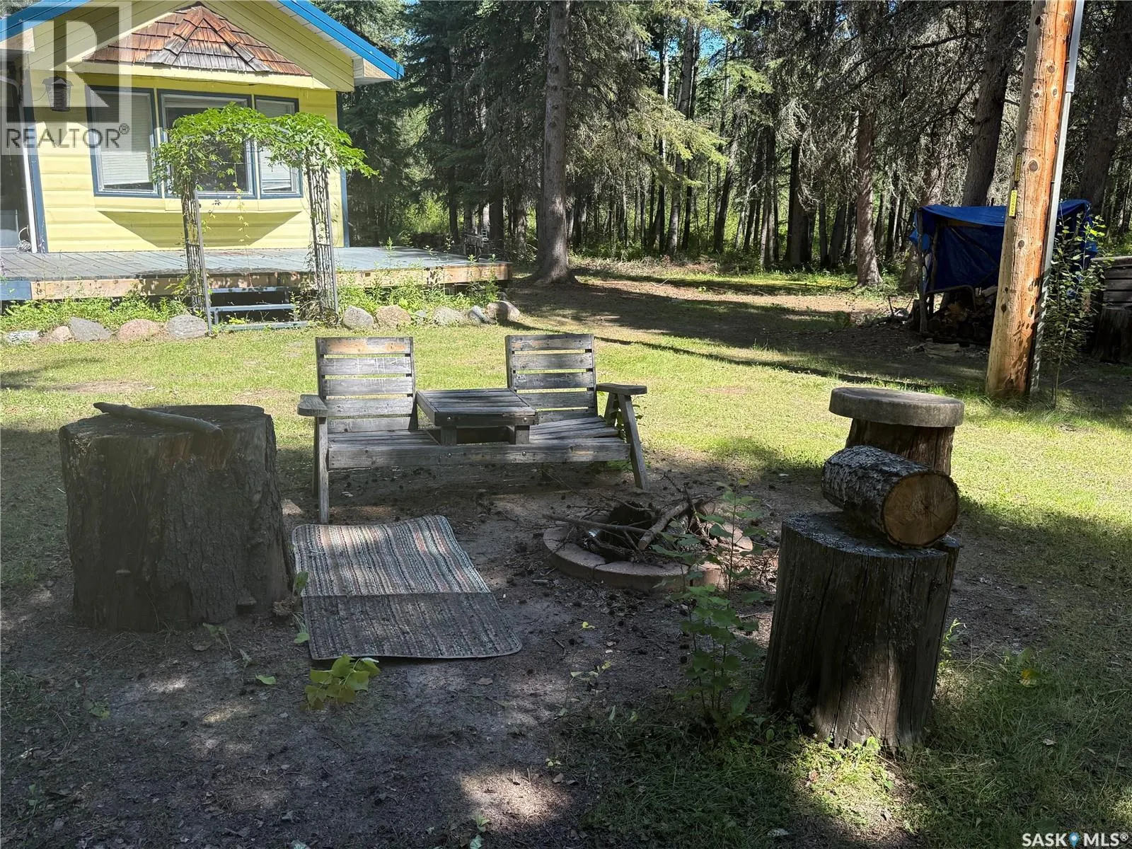 Rest A While Acreage