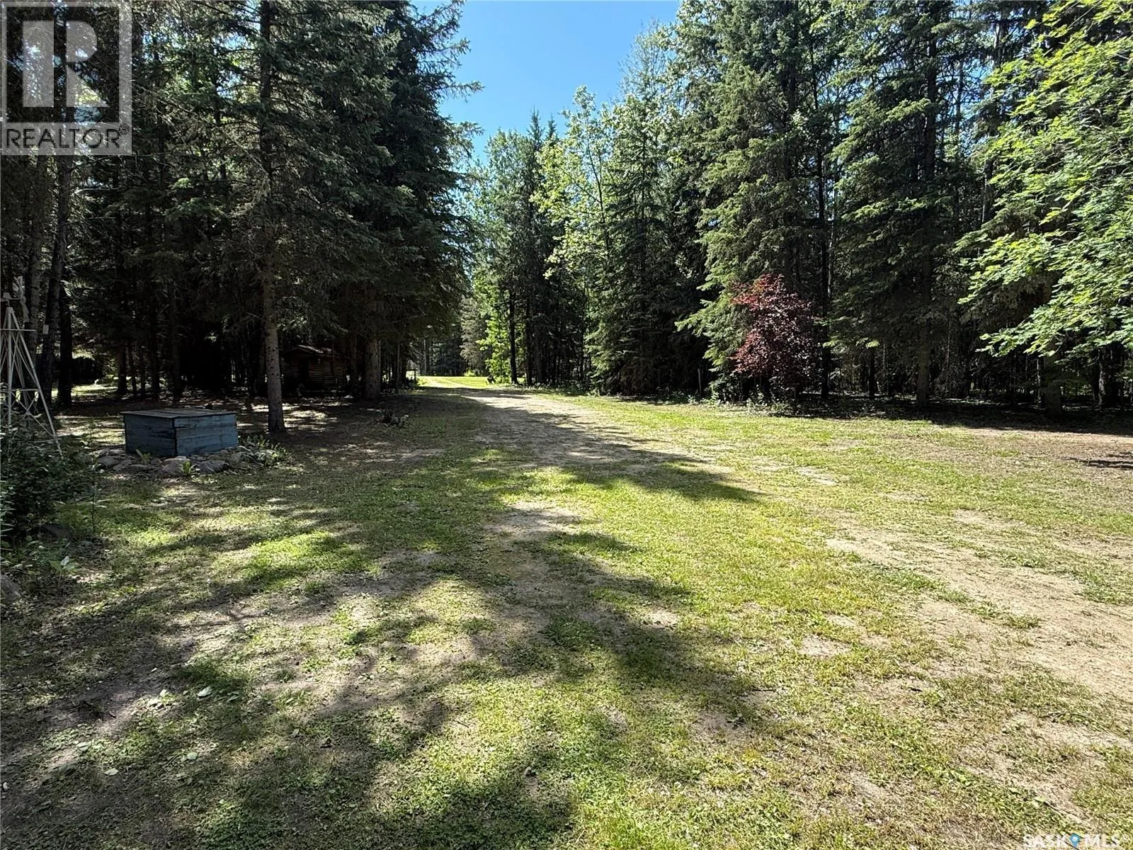Rest A While Acreage