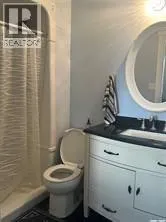 20 Nipew PLACE