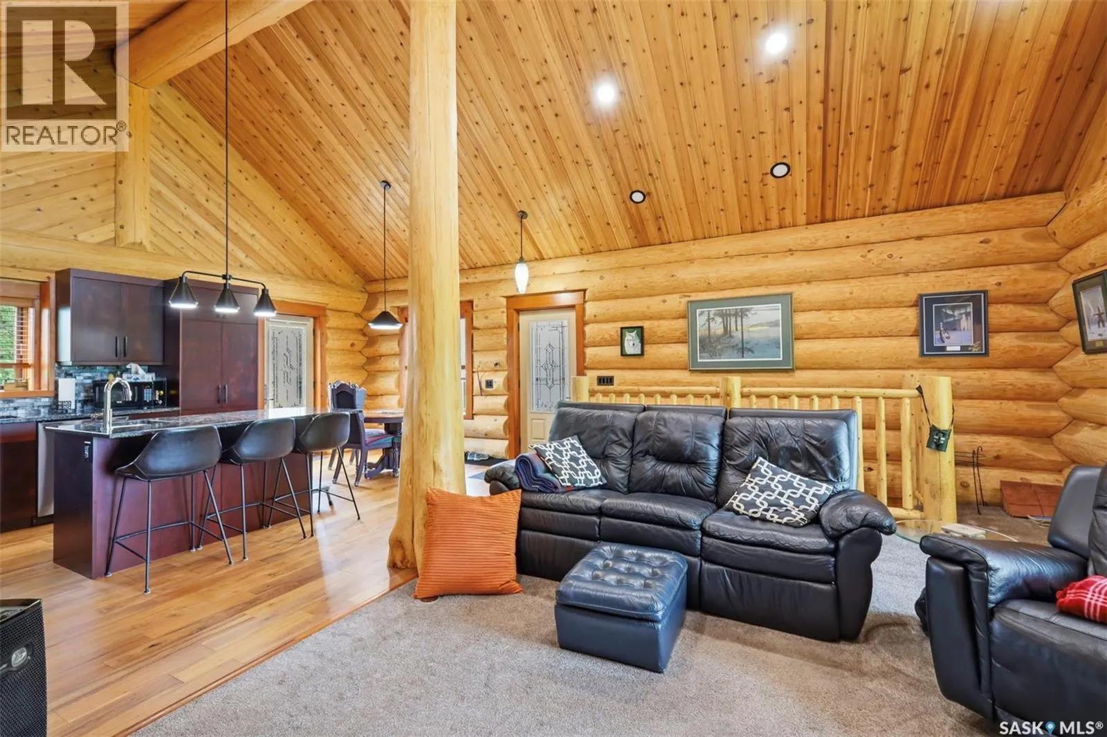 Paskaruk Acreage