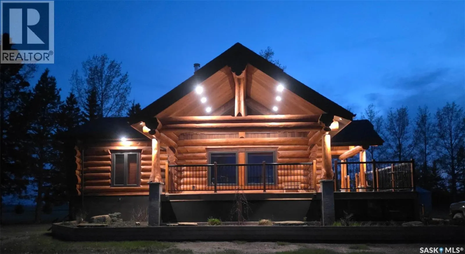 Paskaruk Acreage