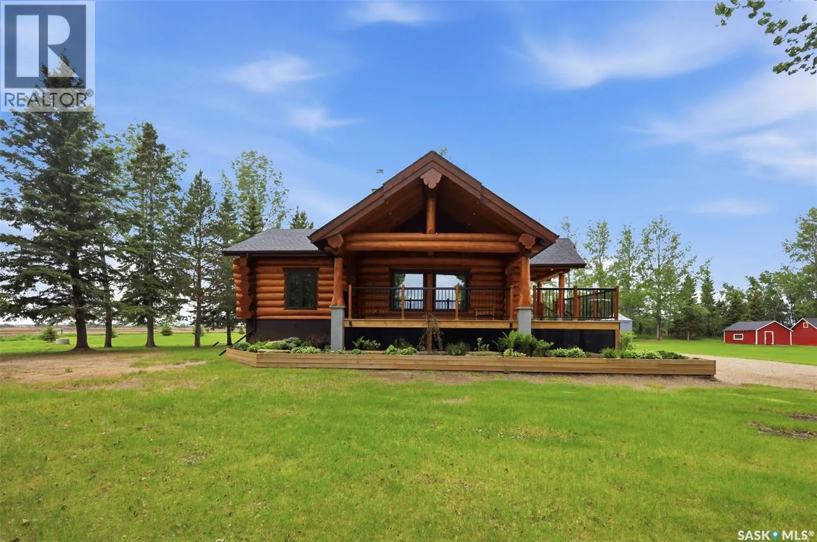 Paskaruk Acreage