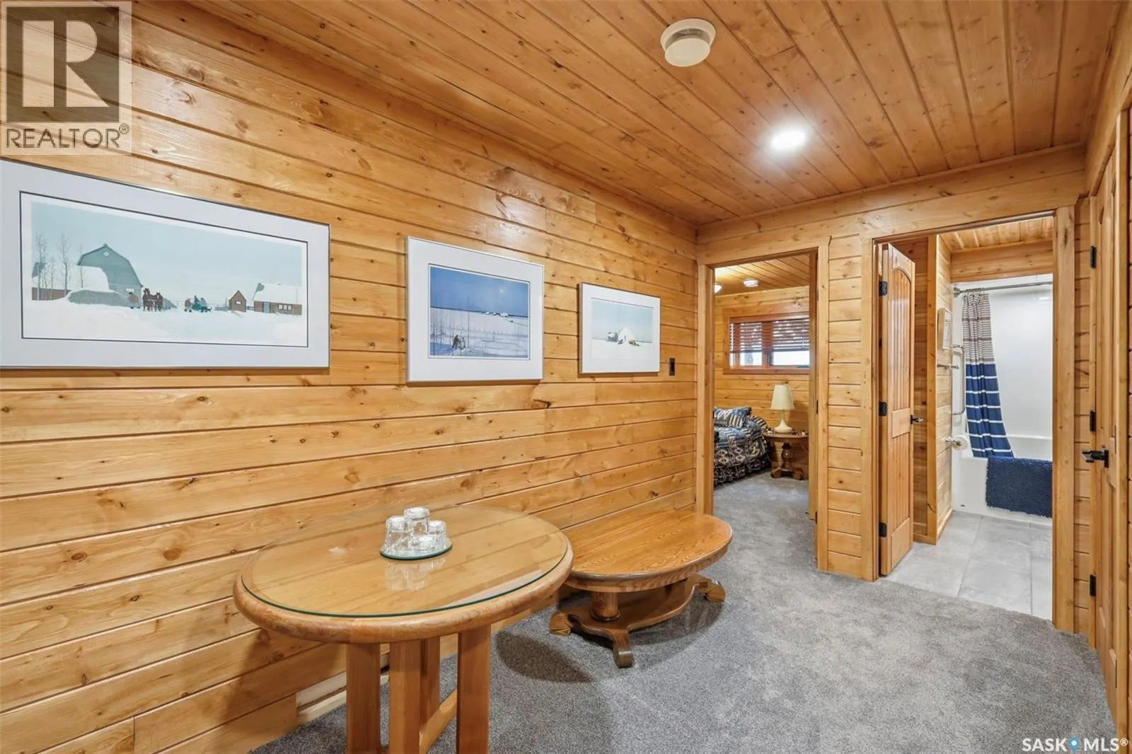 Paskaruk Acreage