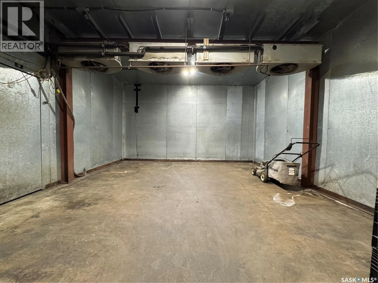 RM of Buckland Industrial Warehouse