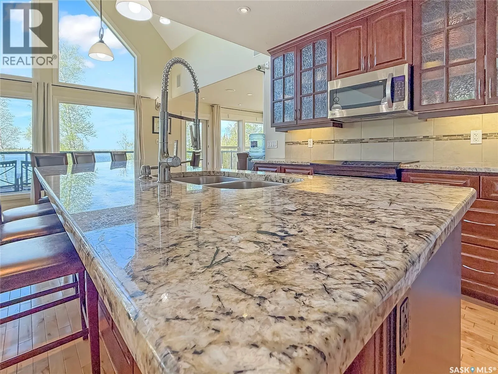 46 Sunset WAY