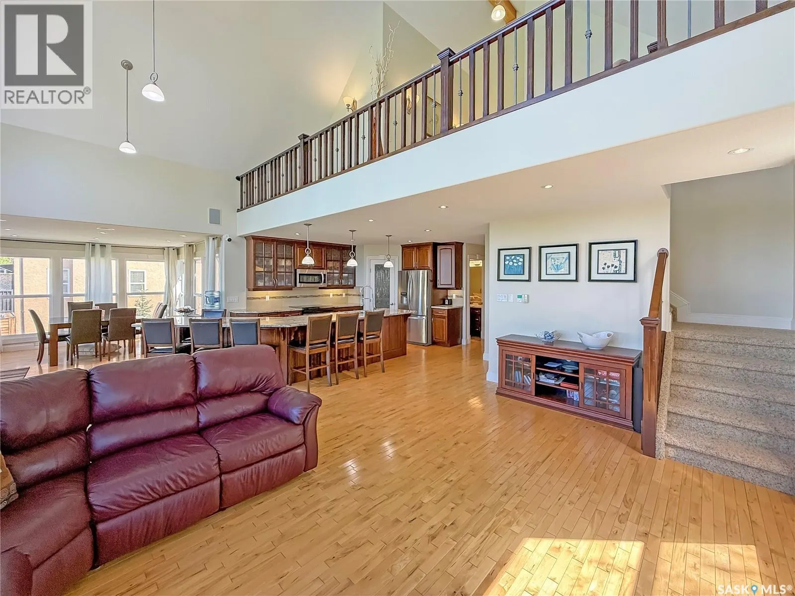 46 Sunset WAY