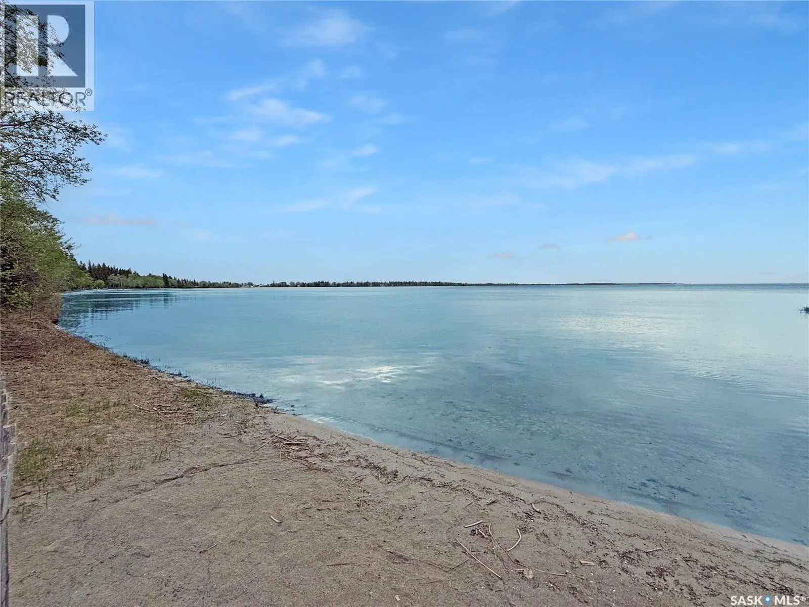110 Lakeshore DRIVE