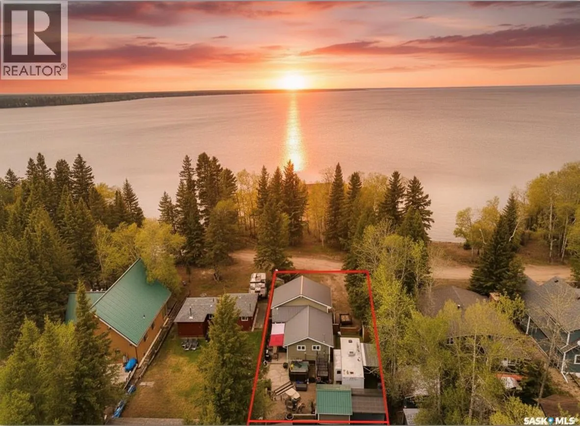 110 Lakeshore DRIVE