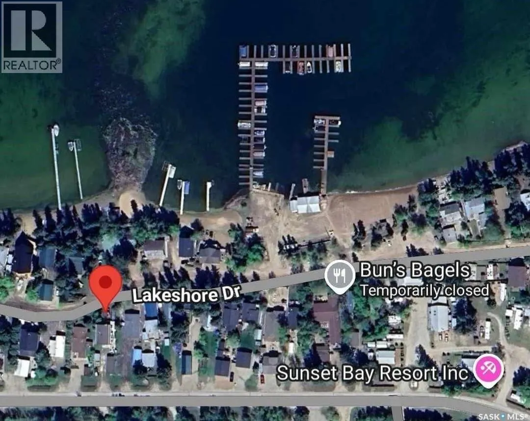 267 Lakeshore DRIVE