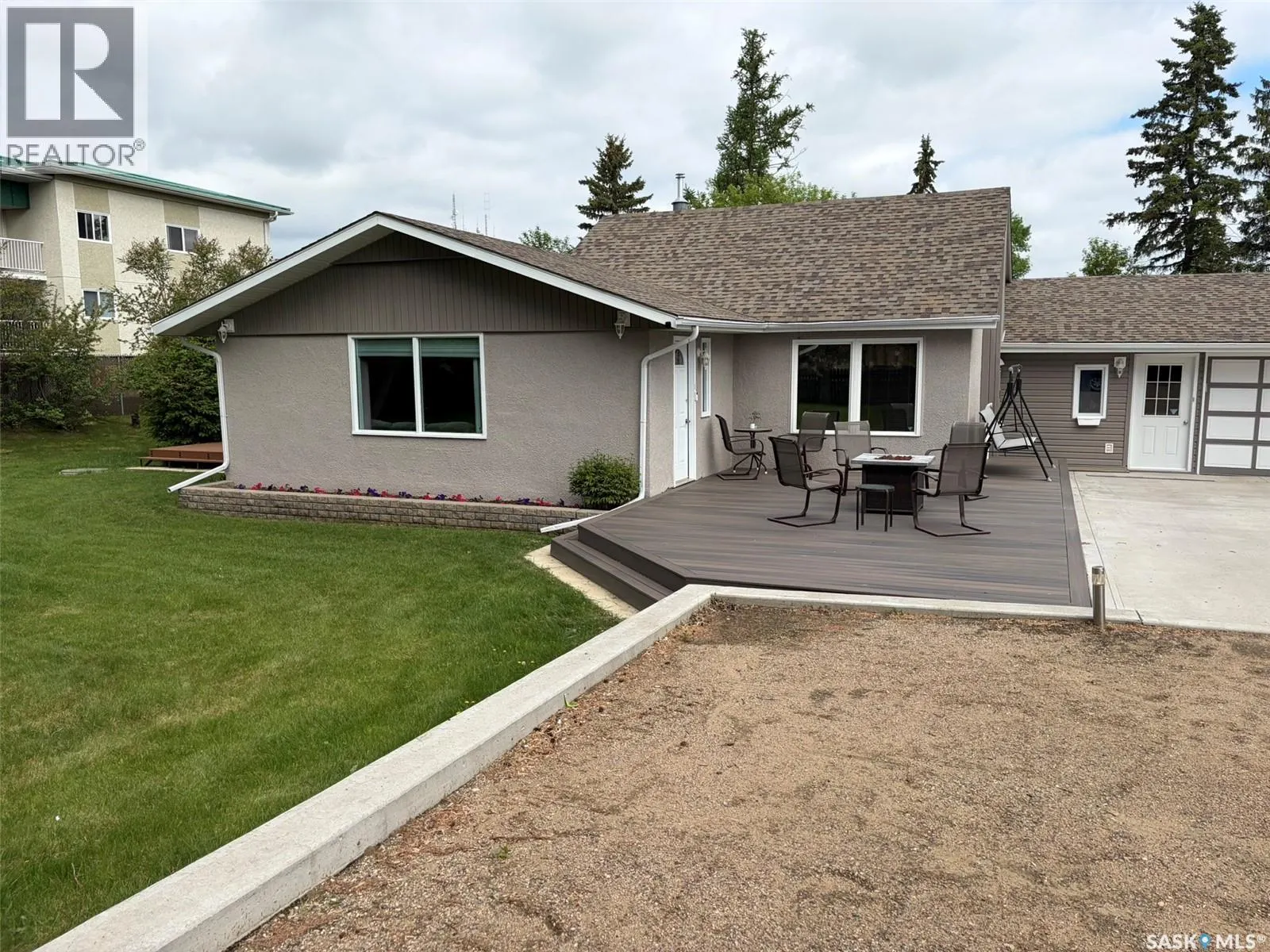 310 34th STREET W