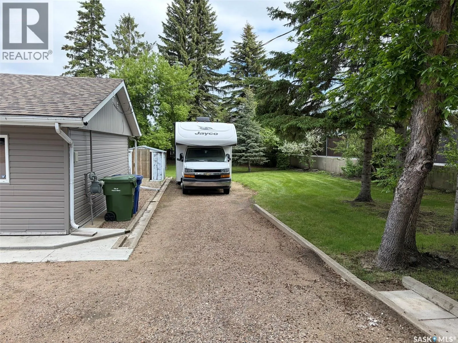 310 34th STREET W