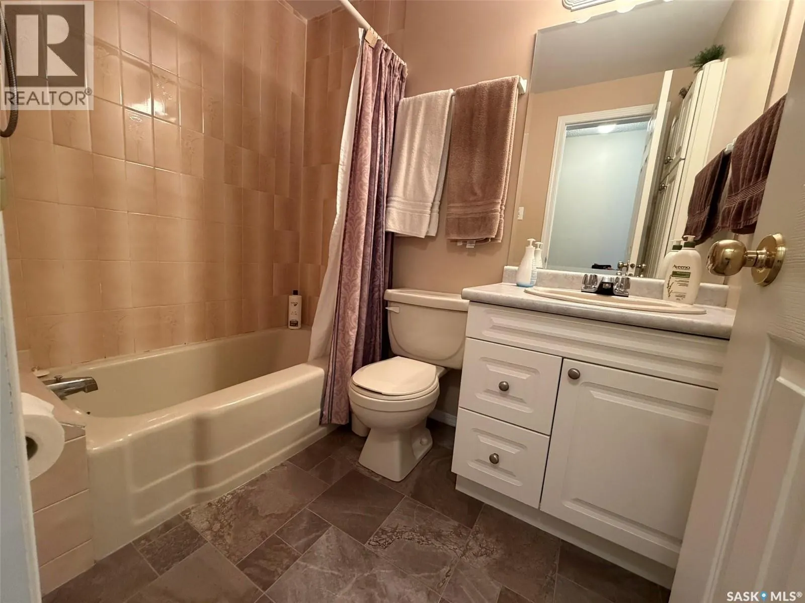 310 34th STREET W