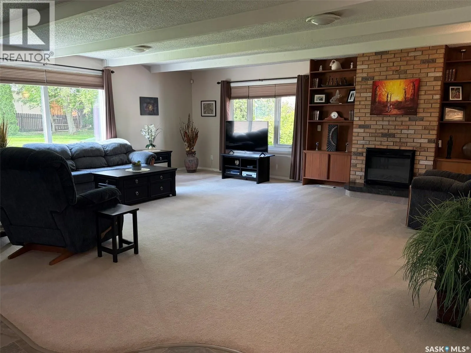 310 34th STREET W