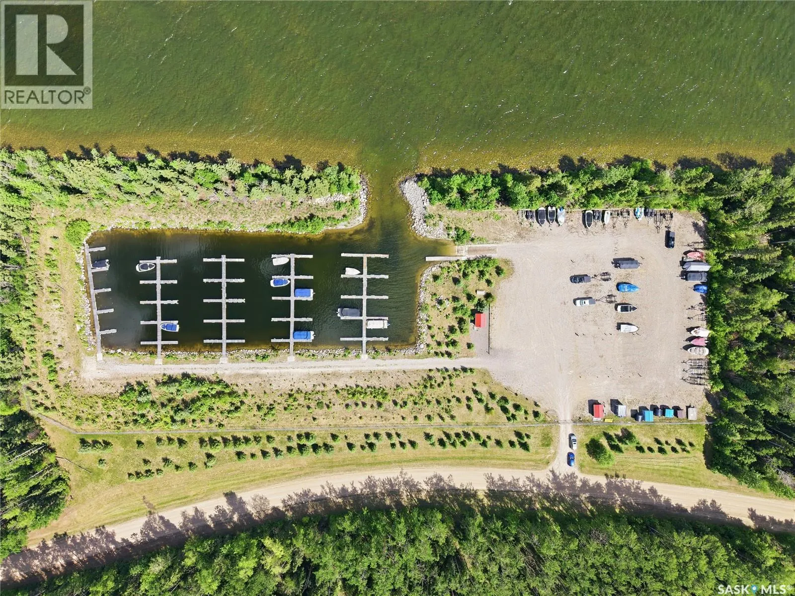 10 Islander DRIVE