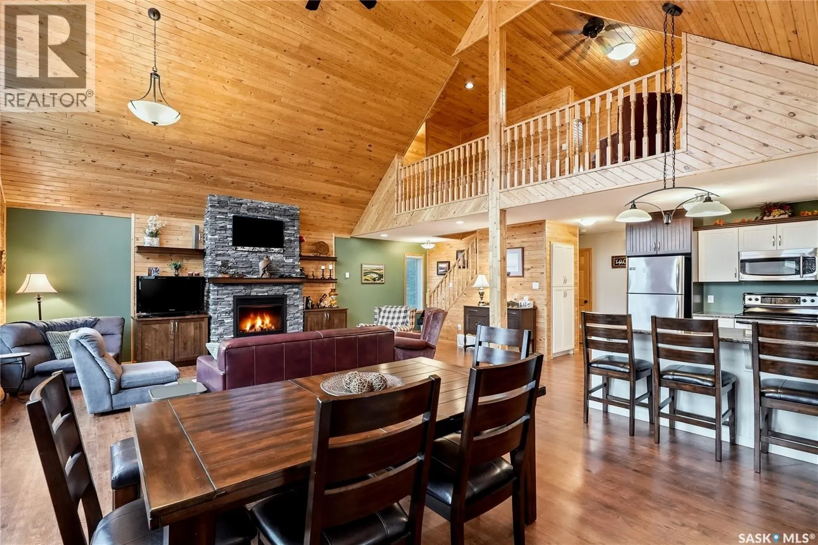 10 Islander DRIVE