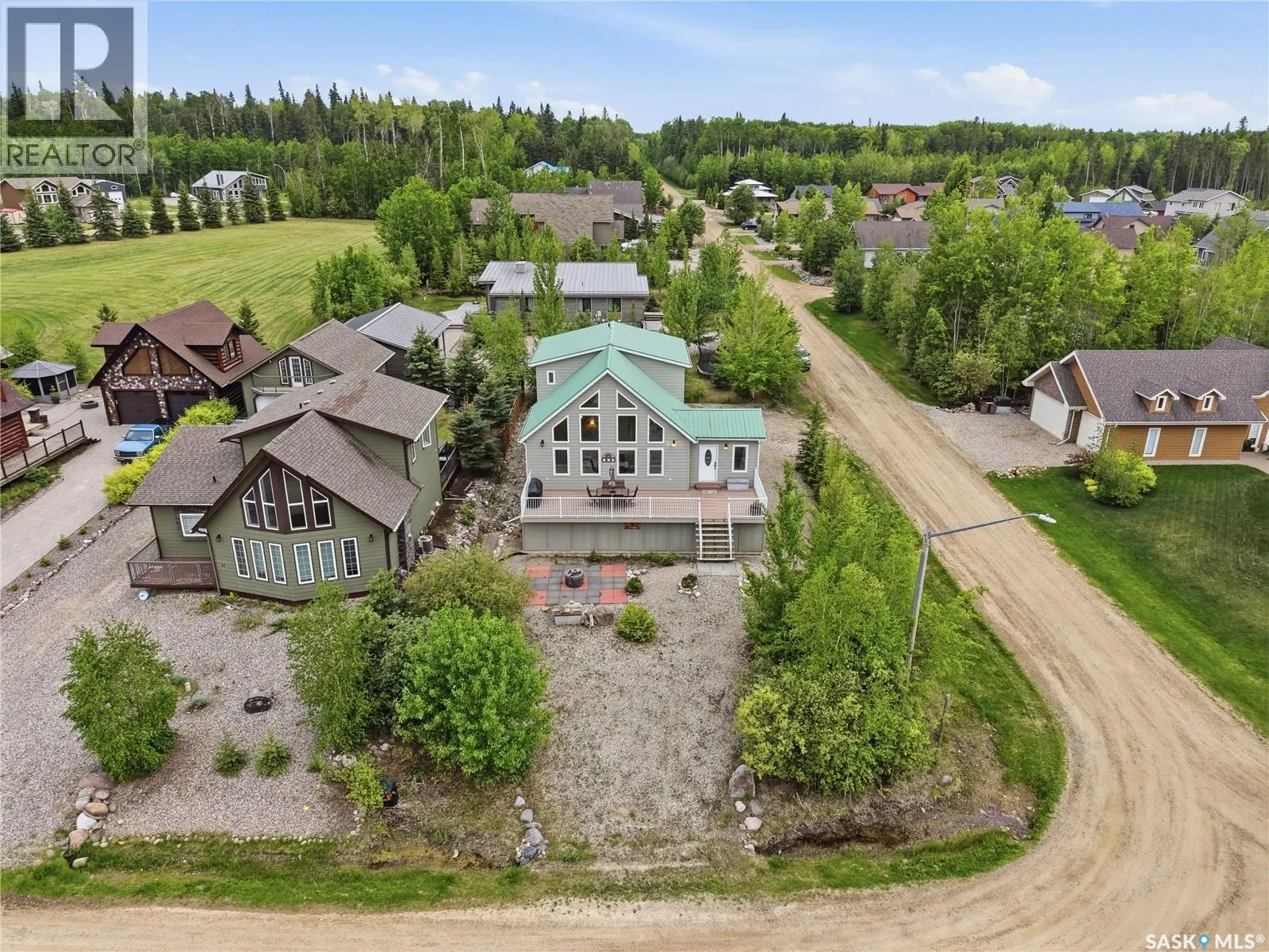 10 Islander DRIVE