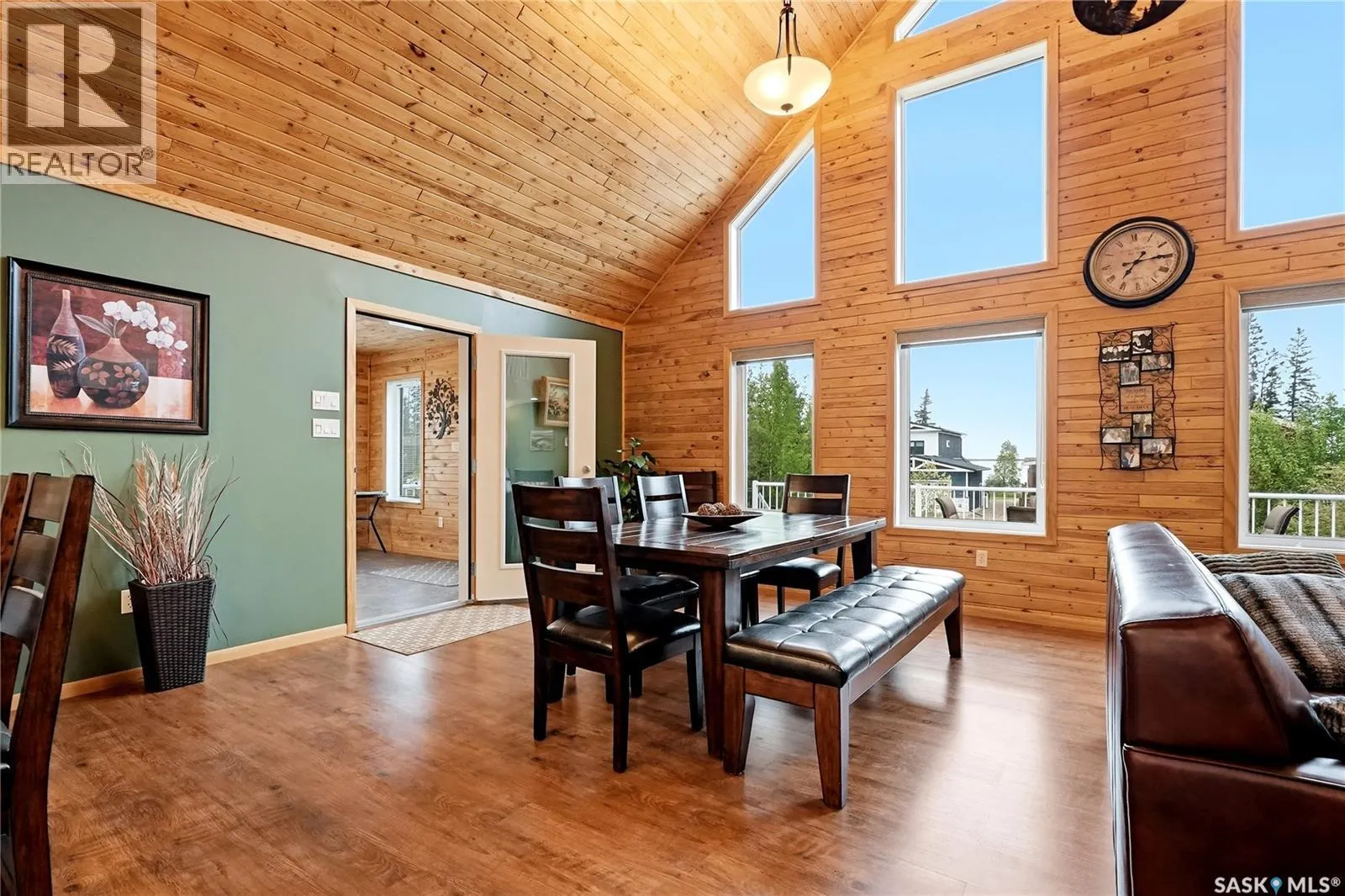 10 Islander DRIVE