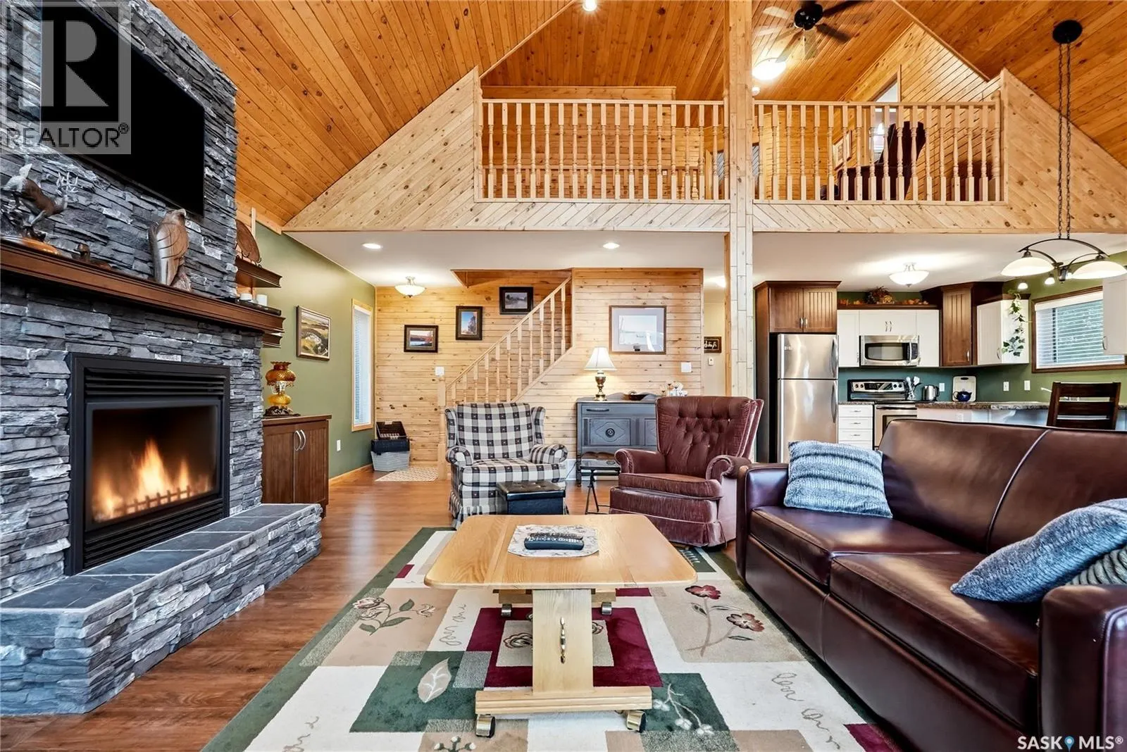 10 Islander DRIVE