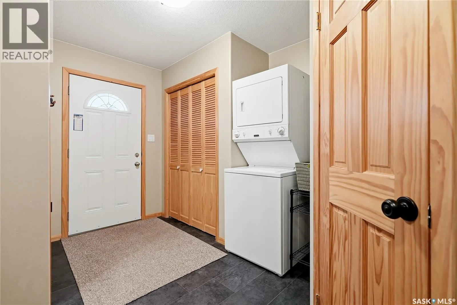 10 Islander DRIVE