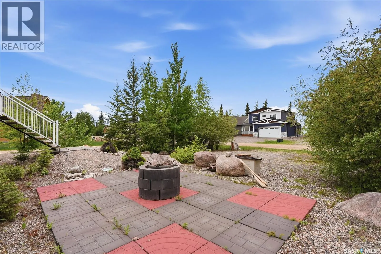 10 Islander DRIVE