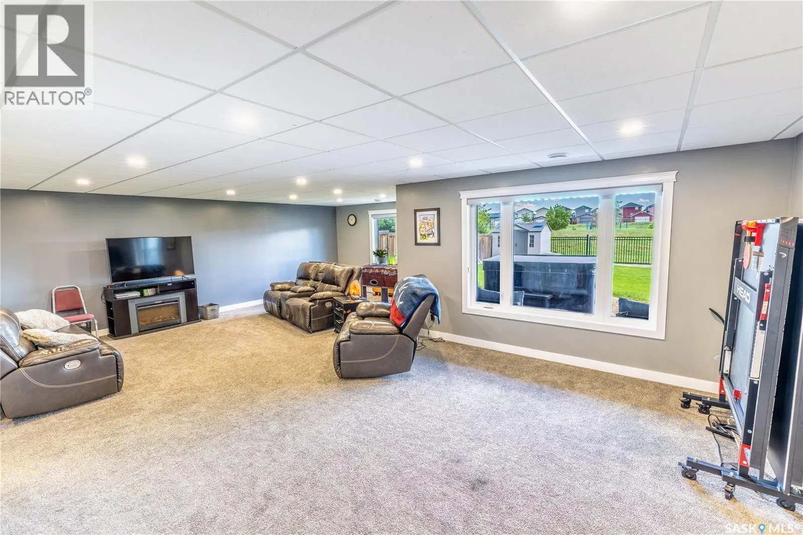 1178 Meier DRIVE