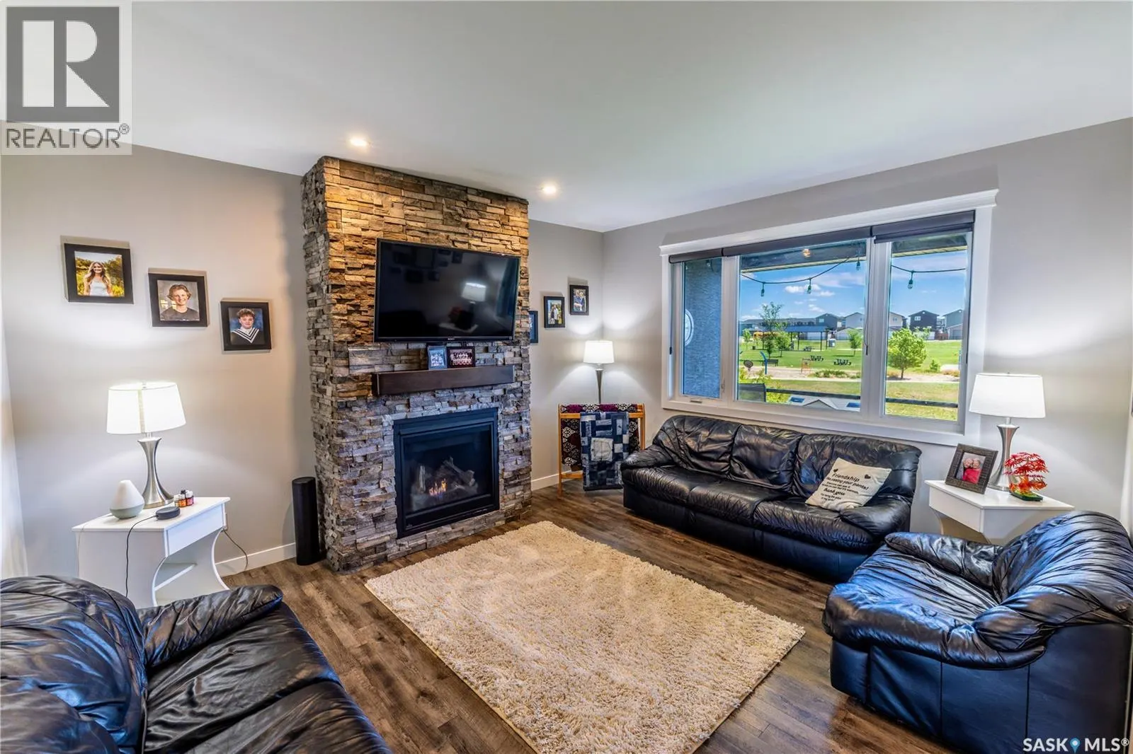1178 Meier DRIVE