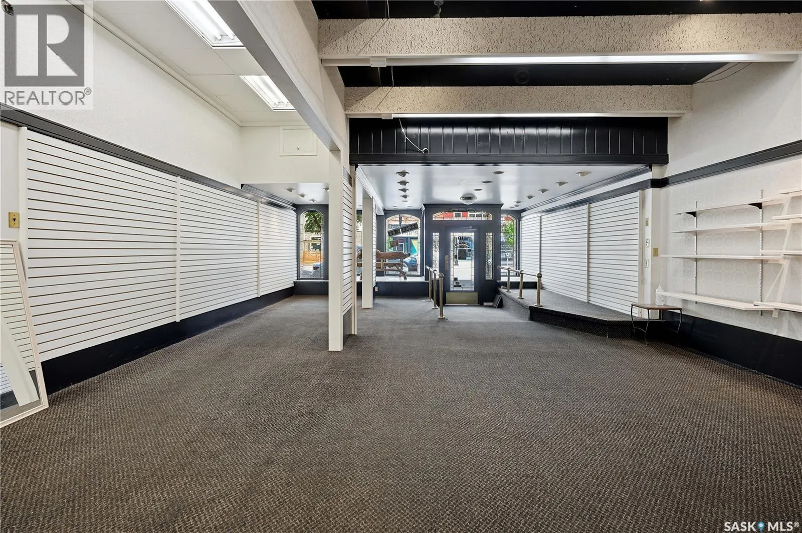 110 Main STREET N