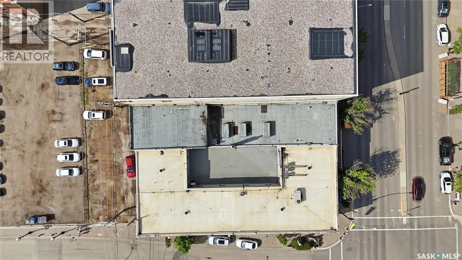 110 Main STREET N