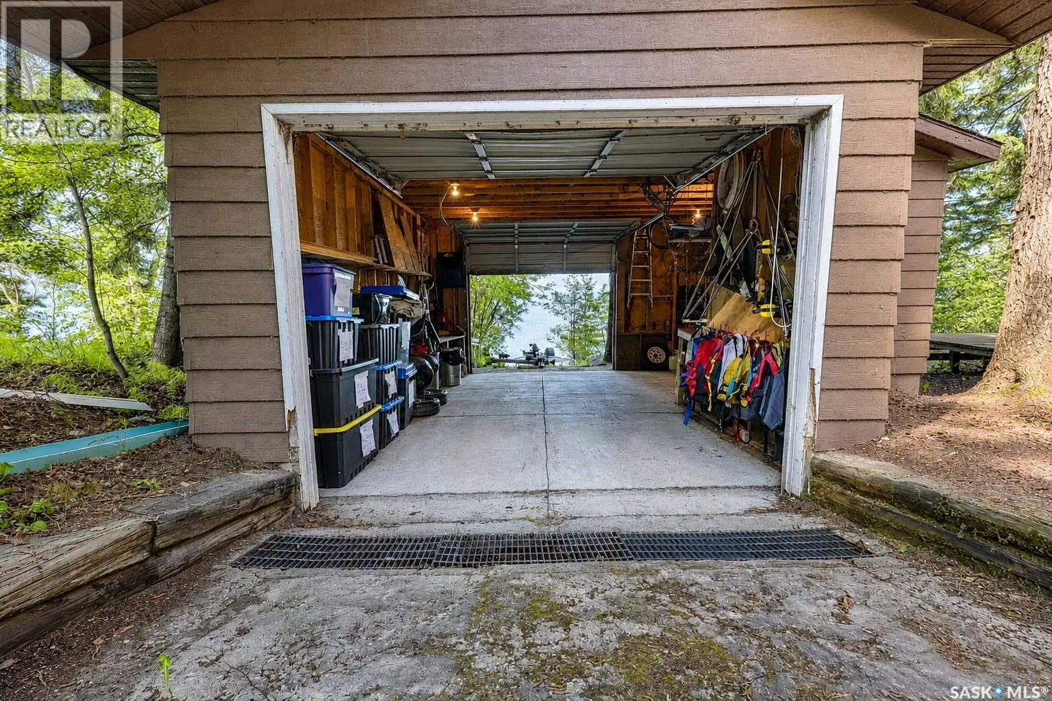 183 Carwin Park DRIVE