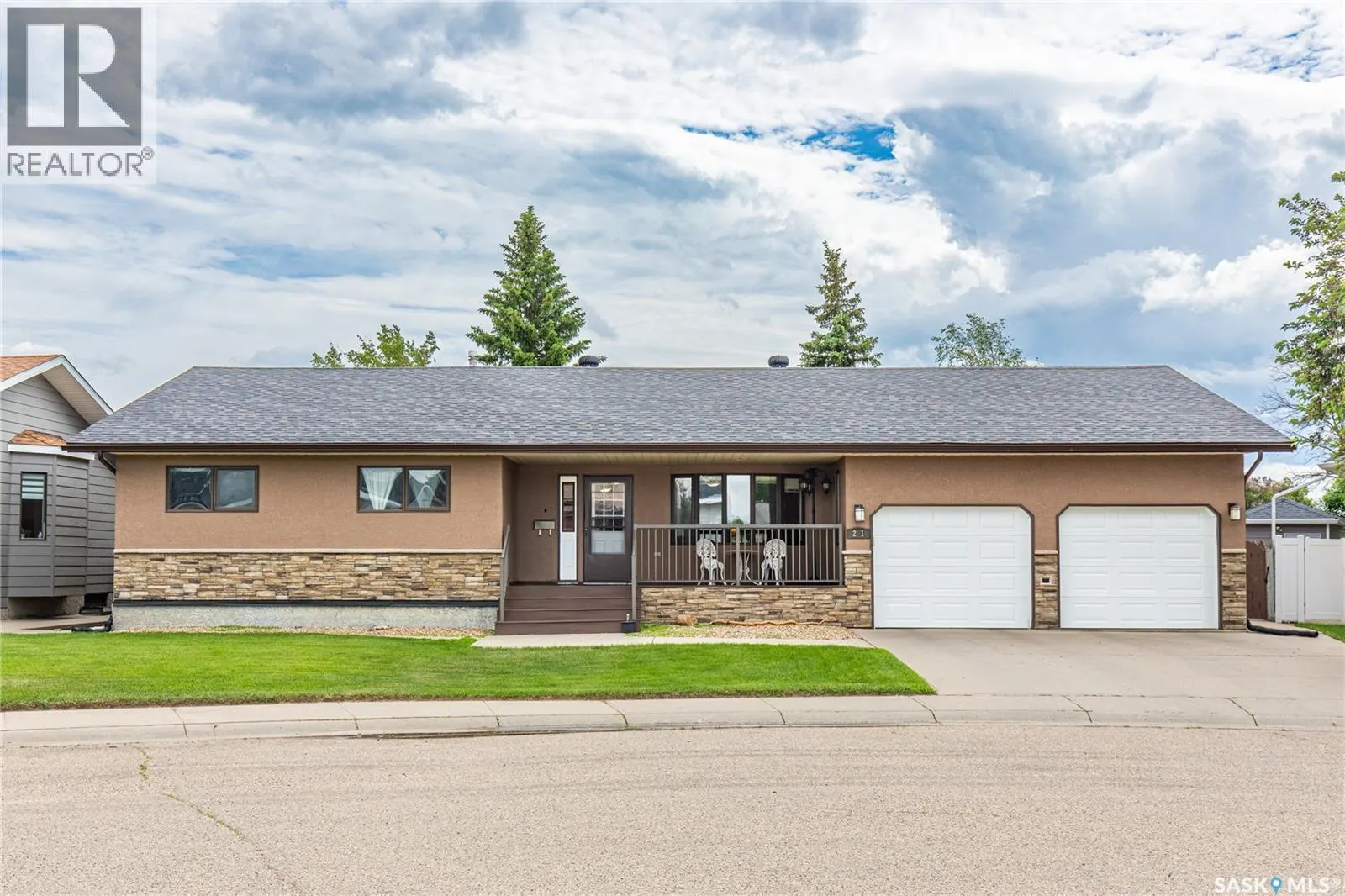 21 Thorn CRESCENT