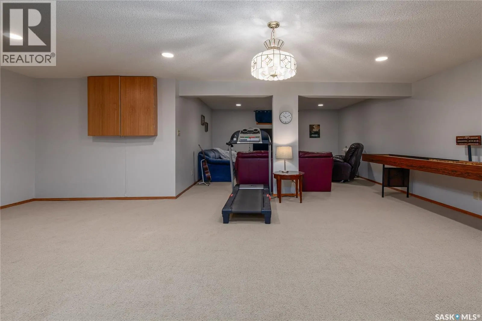 21 Thorn CRESCENT