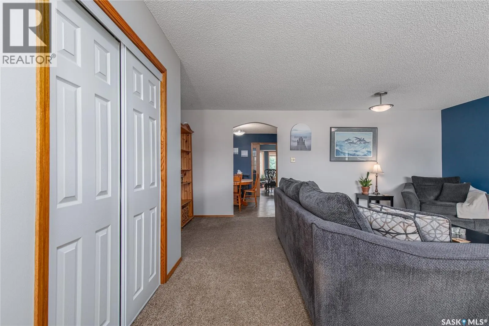 21 Thorn CRESCENT