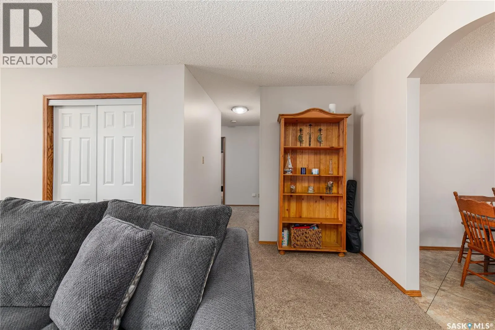 21 Thorn CRESCENT