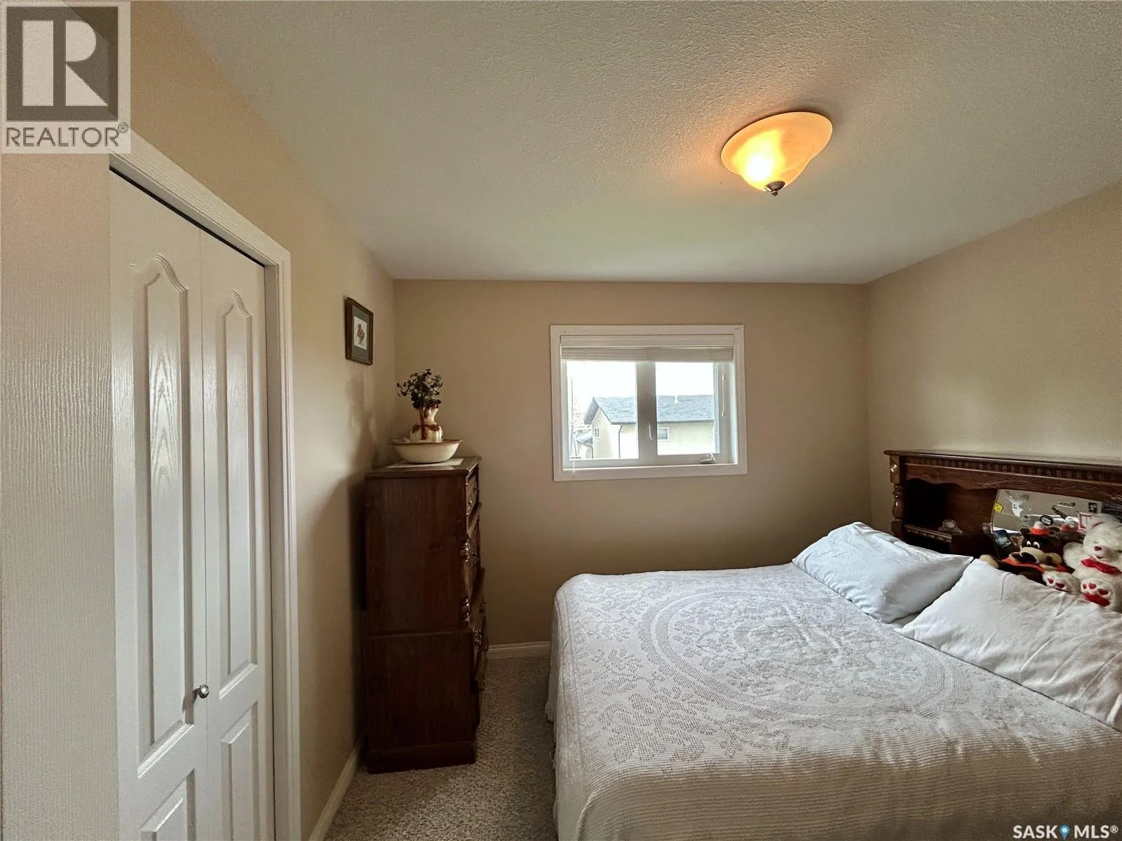 71 Longpre CRESCENT