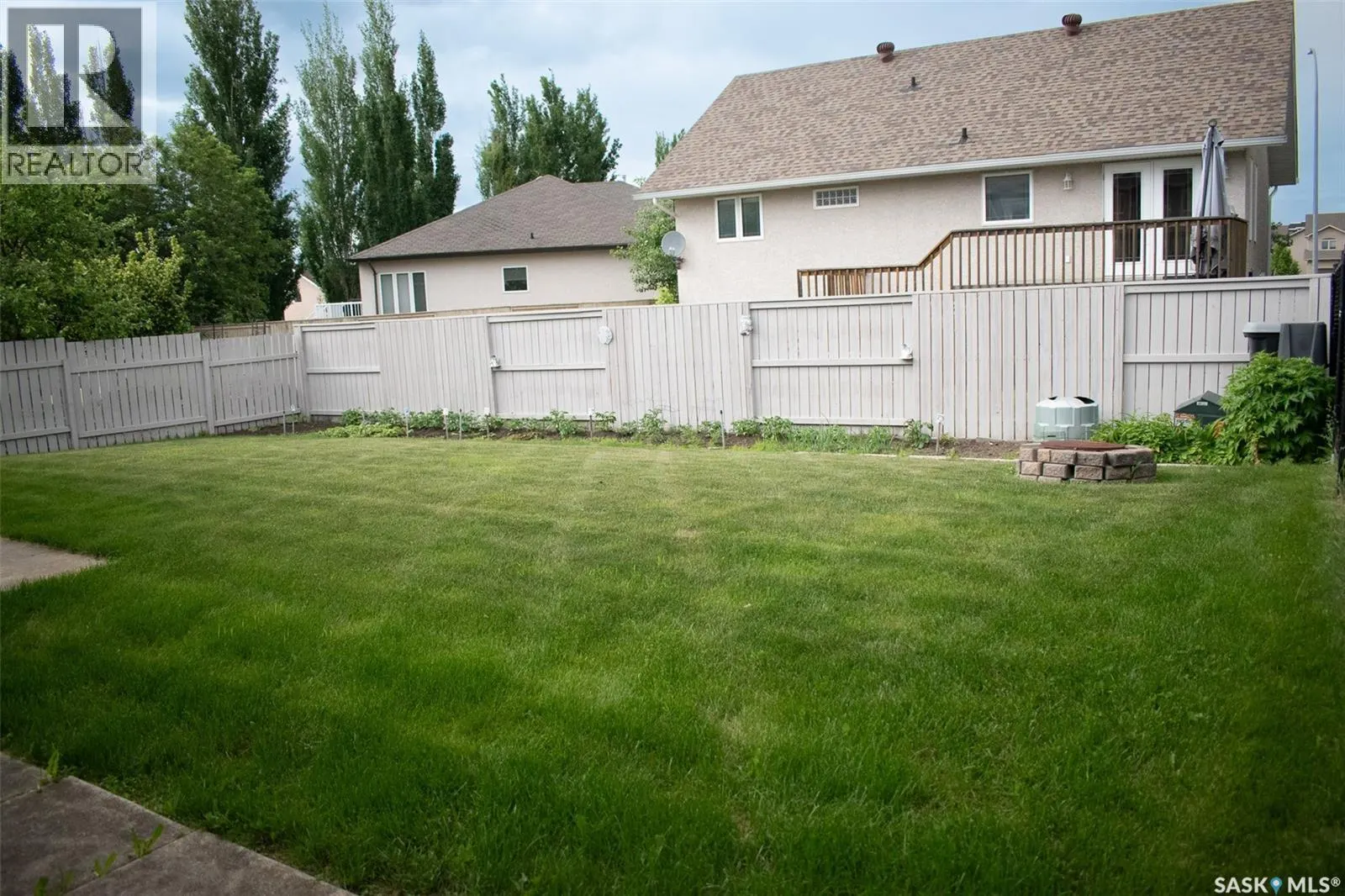 71 Longpre CRESCENT