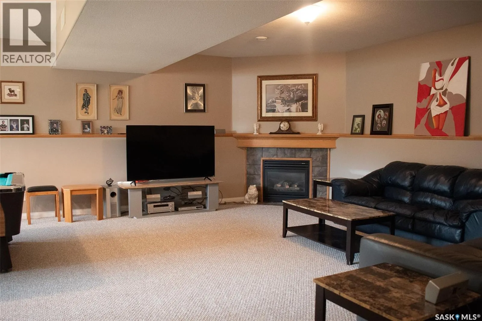 71 Longpre CRESCENT