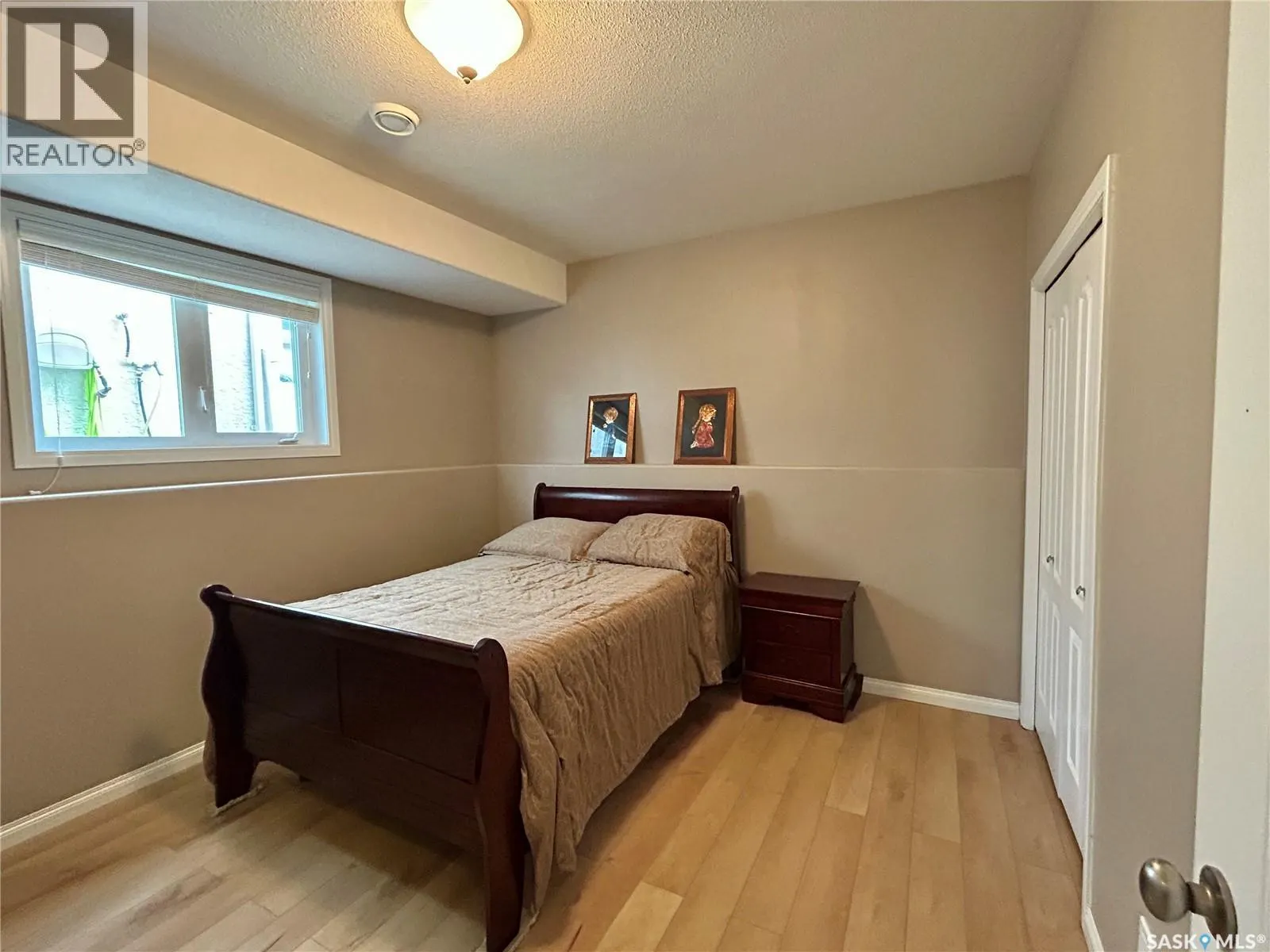 71 Longpre CRESCENT