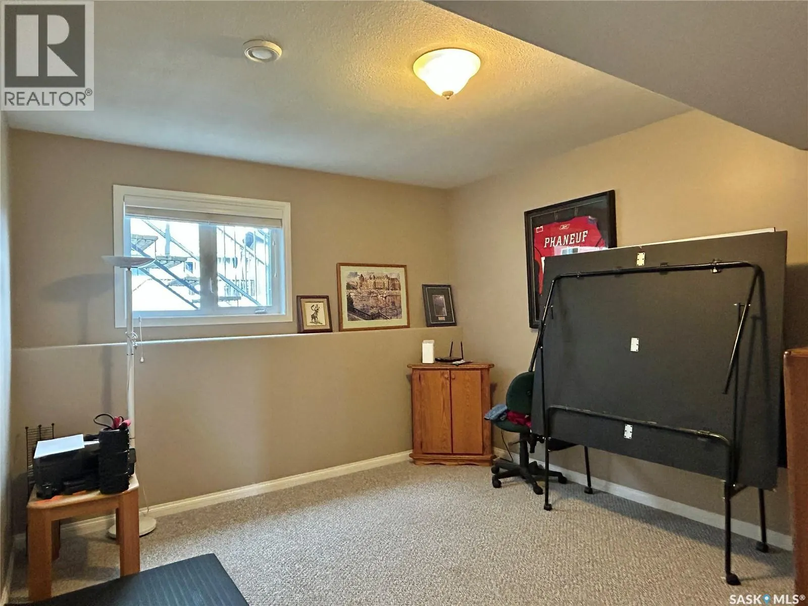 71 Longpre CRESCENT