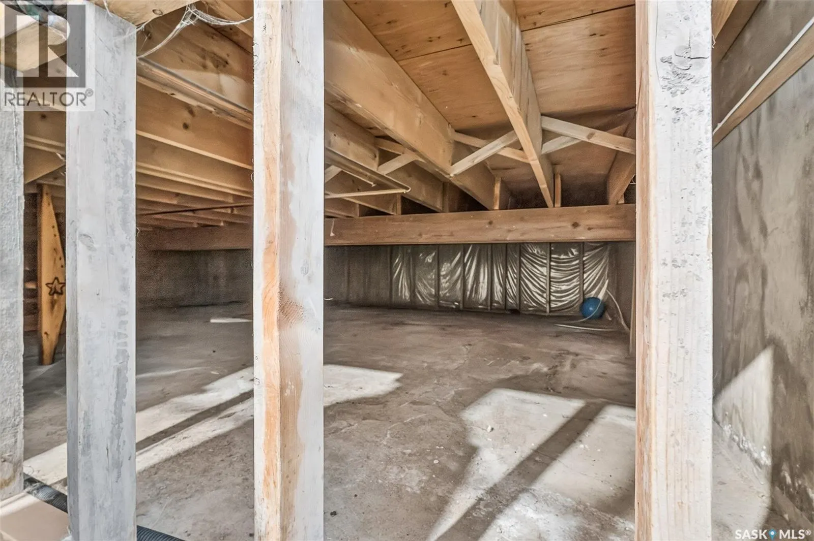 1266 Maybery CRESCENT