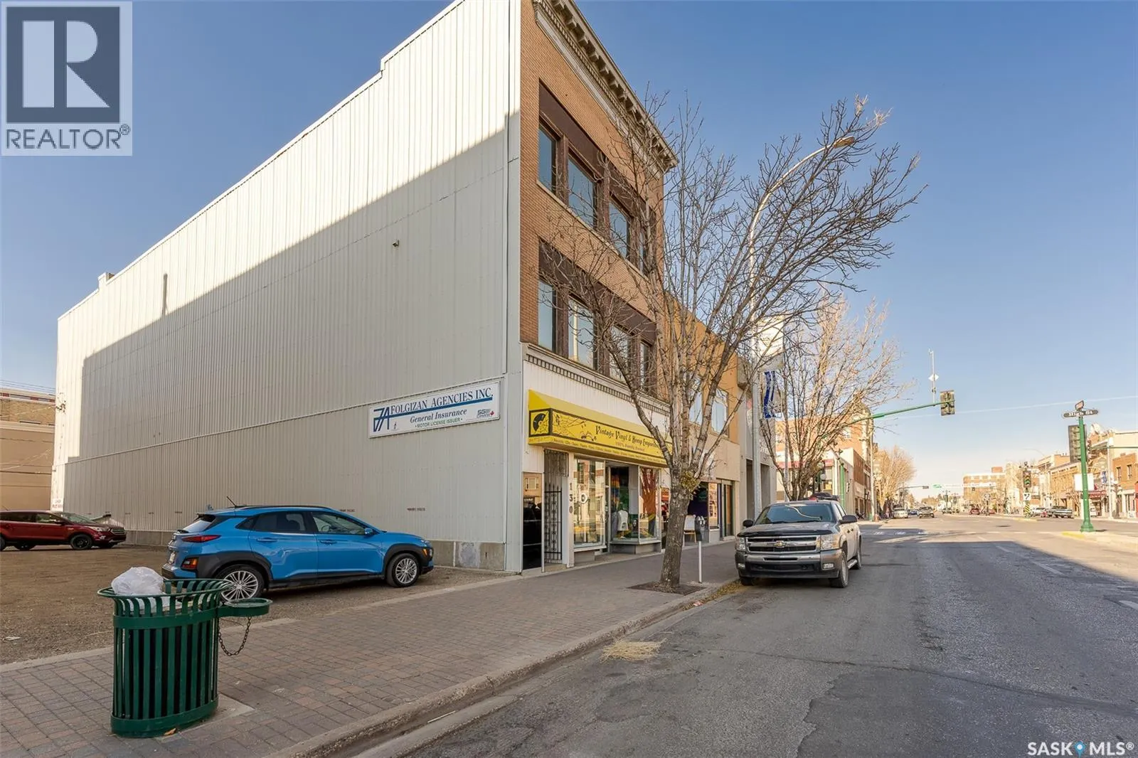 130 Main STREET N