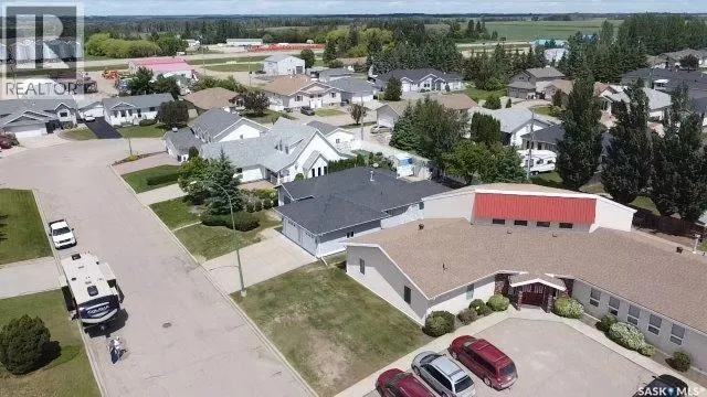 708 Adamson CRESCENT
