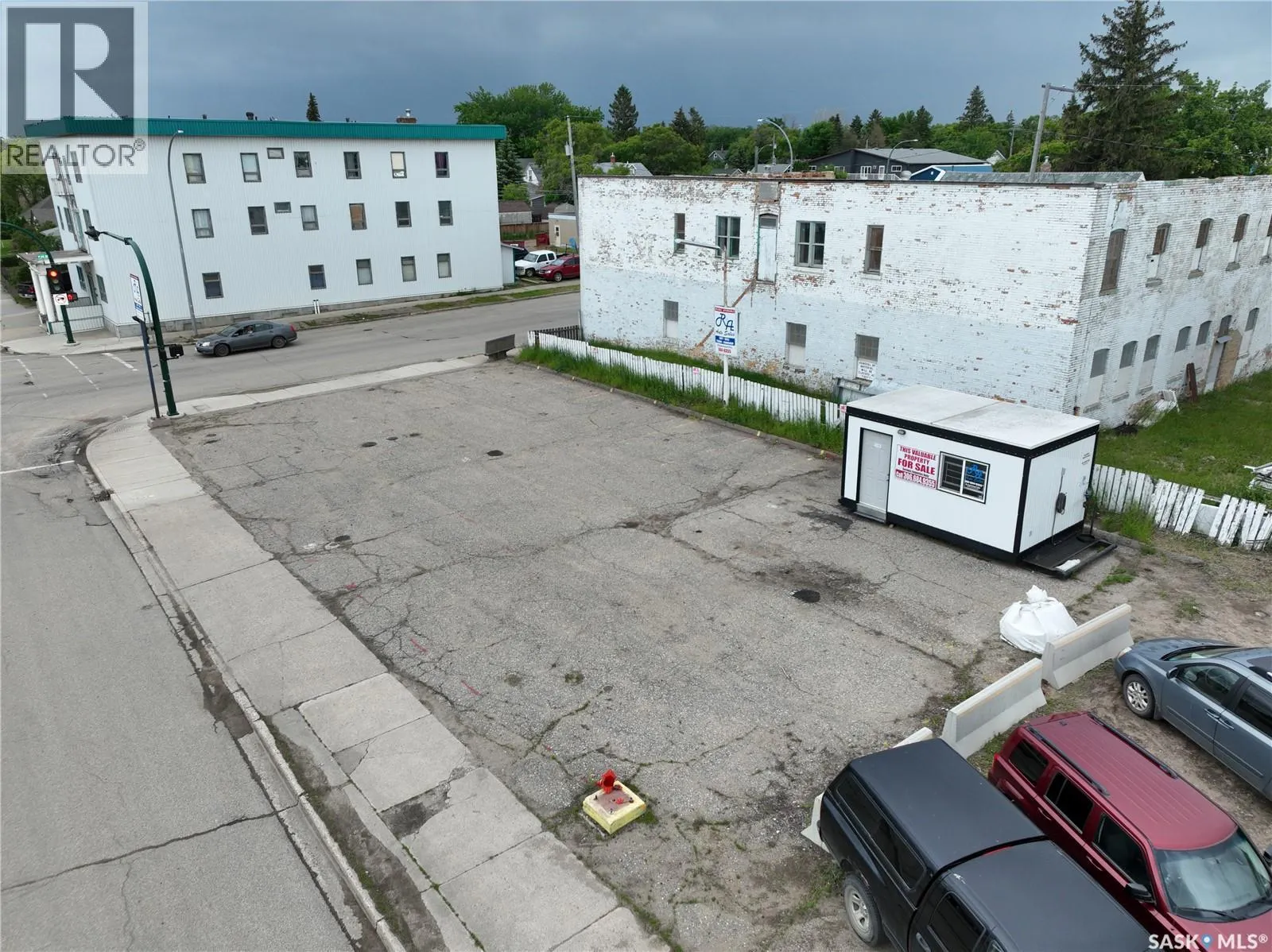401 Lillooet STREET W