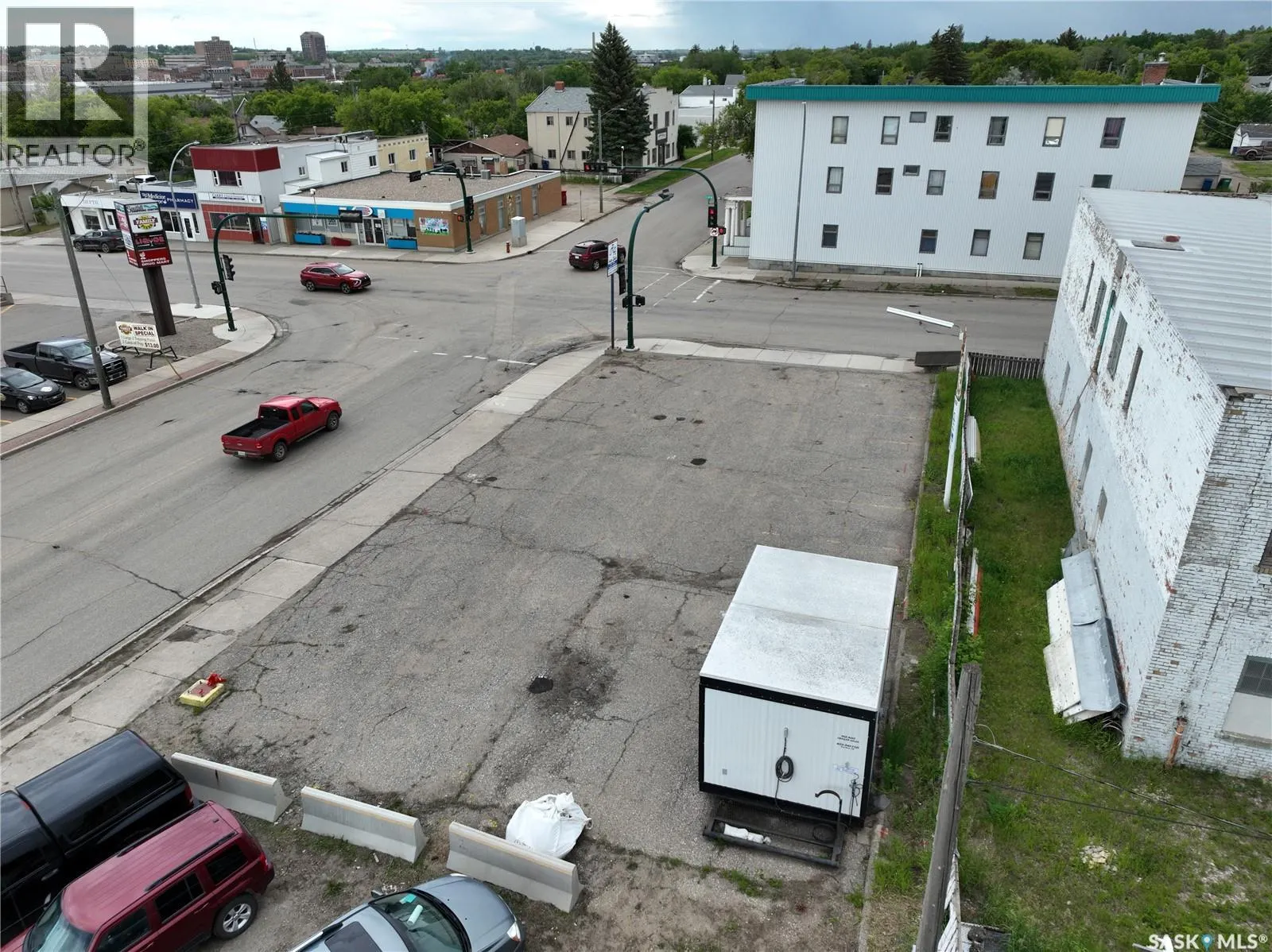 401 Lillooet STREET W