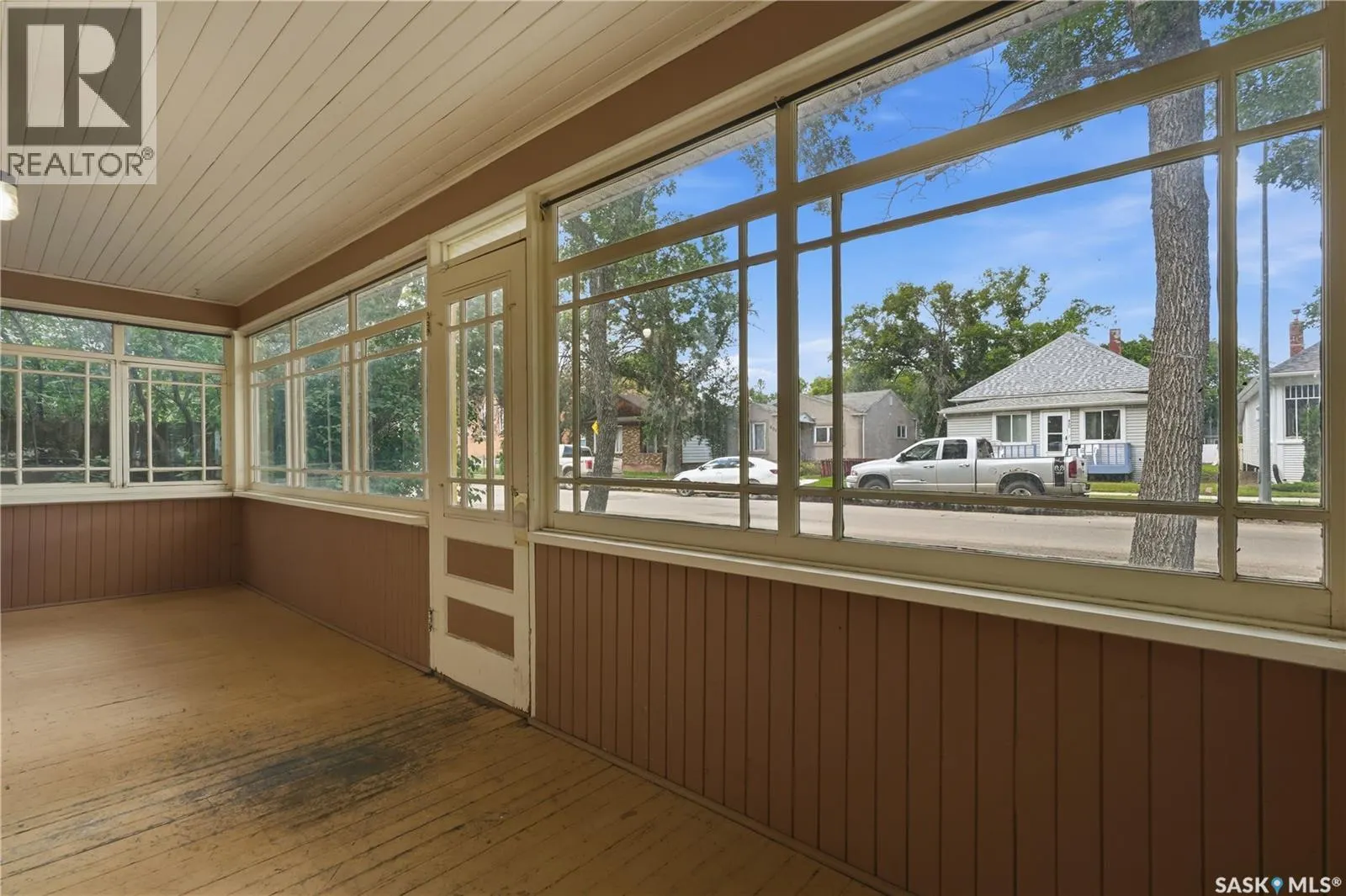 447 Duffield STREET W