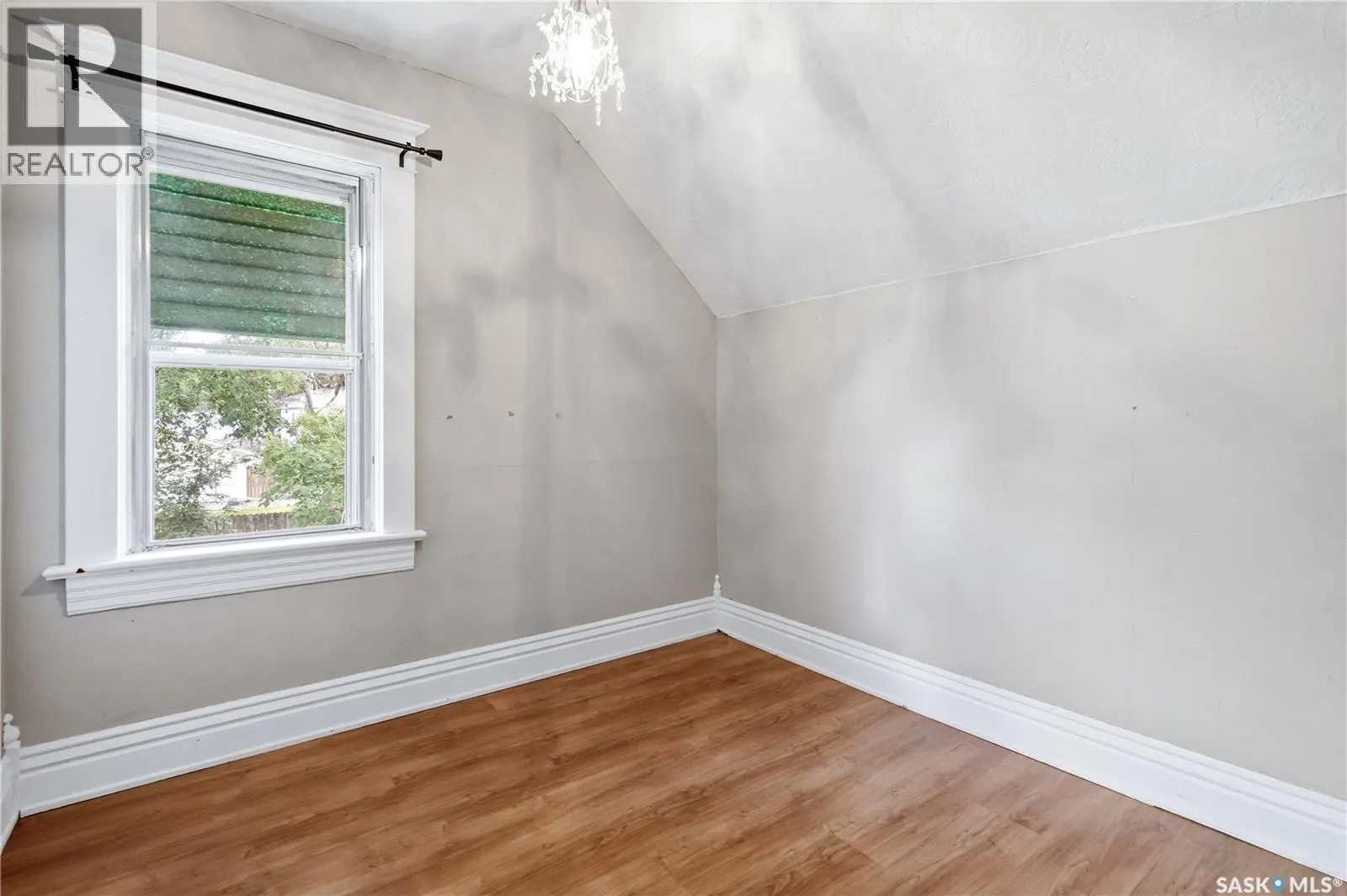 447 Duffield STREET W