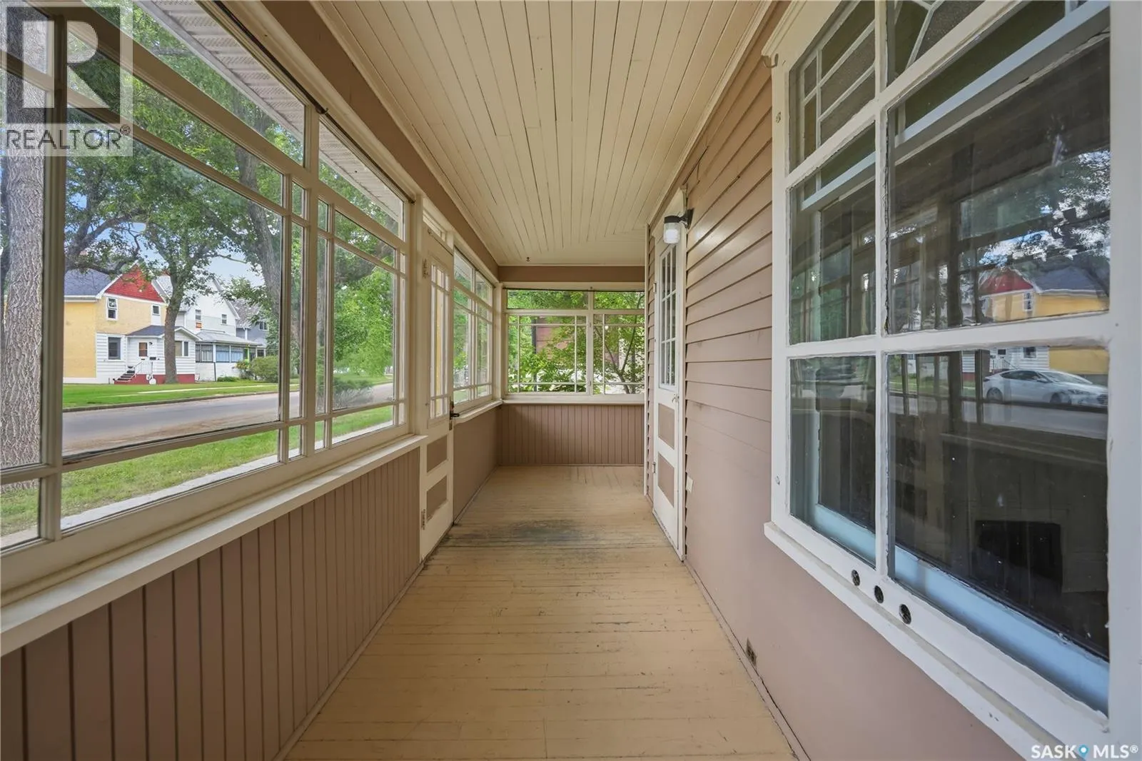 447 Duffield STREET W